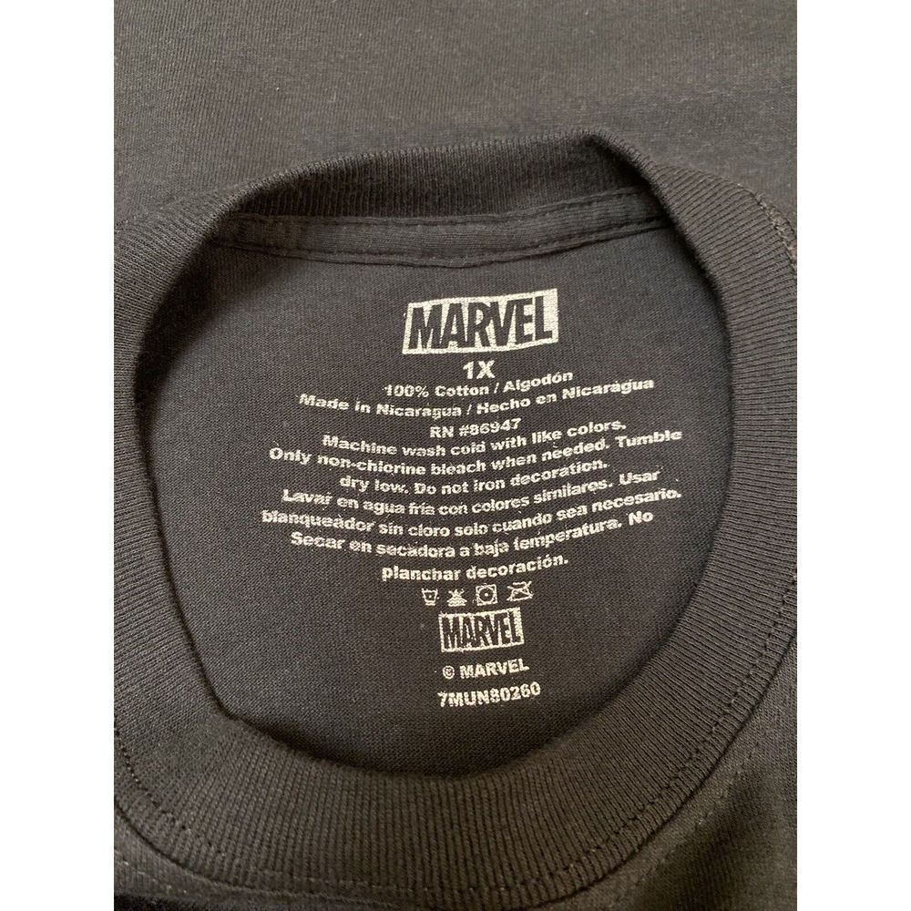 THE MIGHTY CAPTAIN MARVEL Marvel Comics Black T-Shirt Size 1X - Picture 3 of 6